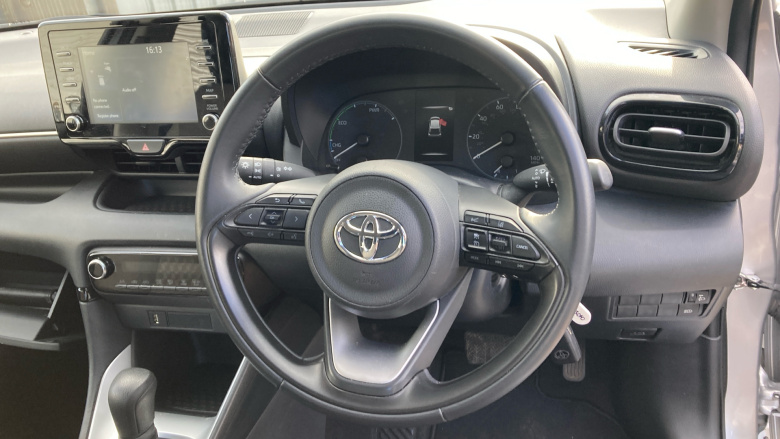 Toyota Yaris 1.5 Hybrid Icon 5dr CVT Hybrid Hatchback